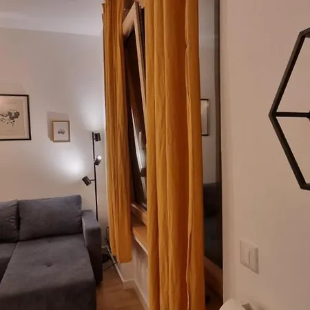 Lejlighed New Luxury Near St Sava Temple With Garage