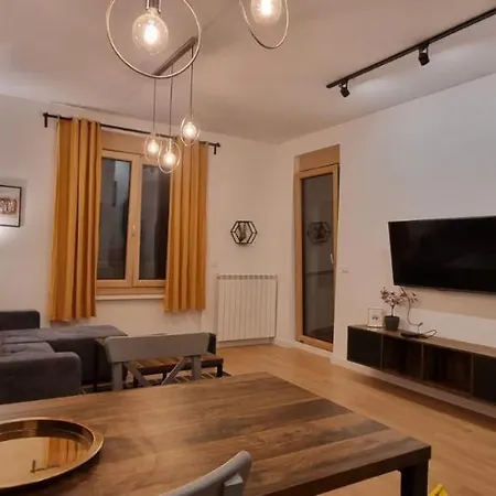 New Luxury Near St Sava Temple With Garage *